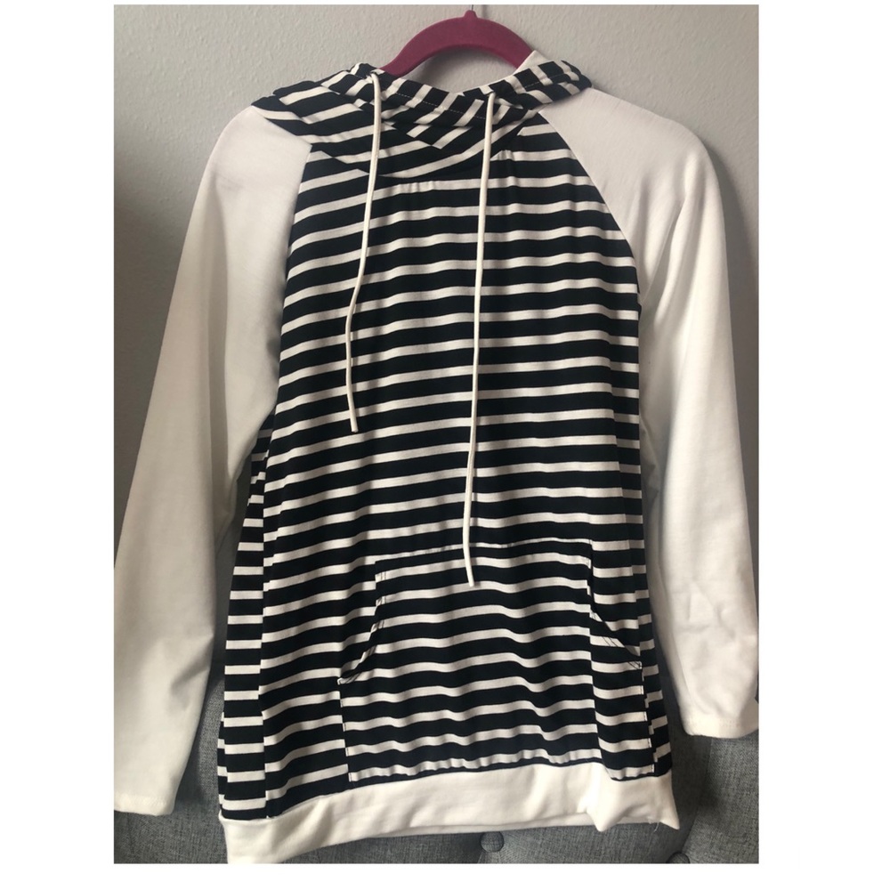 Hooded striped long sleeve